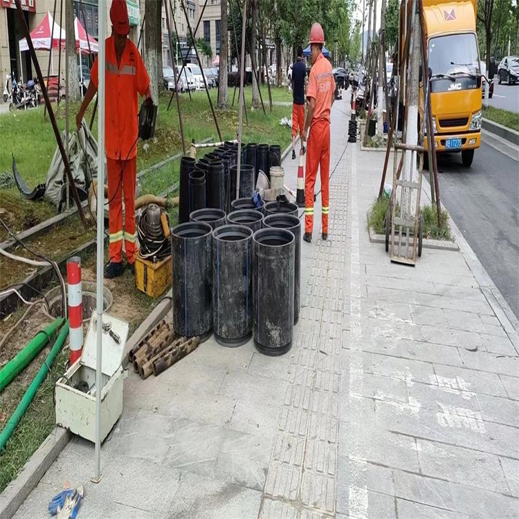 后湖管理区管道短管置换修复