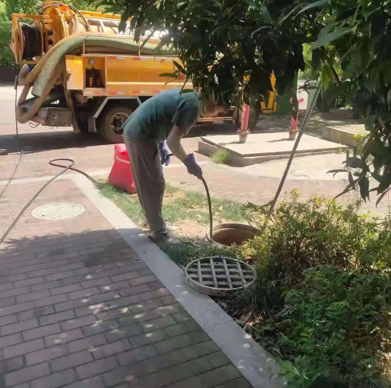后湖管理区市政排污管道清淤疏通——专业团队，让您全程省心！